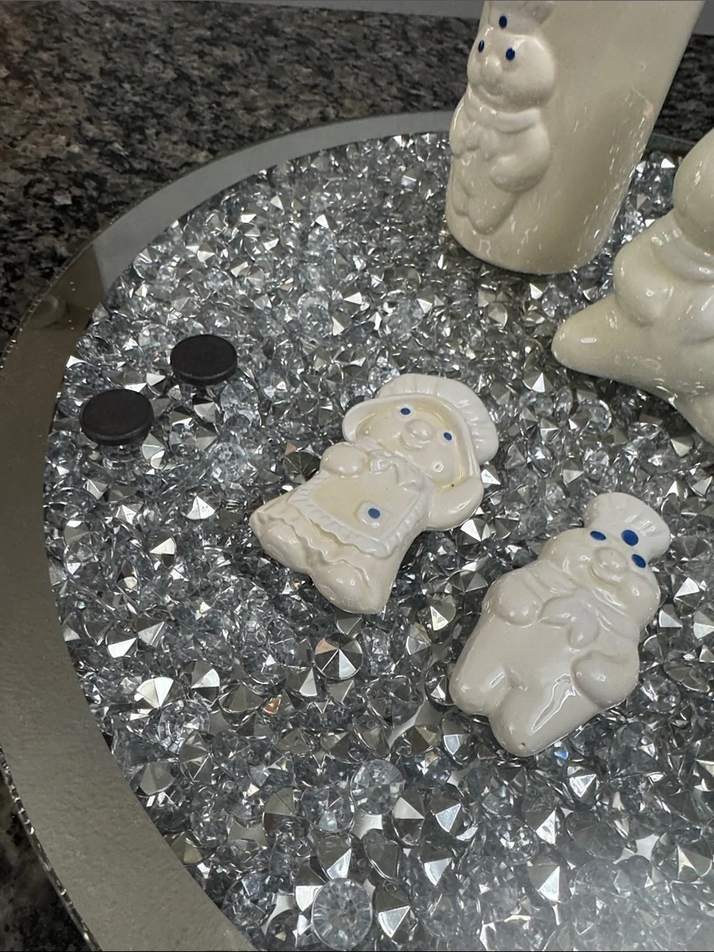 Pillsbury Doughboy Decorative salt and pepper magnets soap Set dispenser